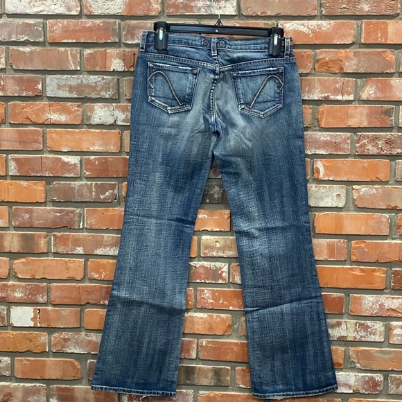 Guess Jeans - Picture 7 of 7